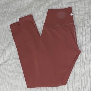 Lululemon wunder train leggings 28’